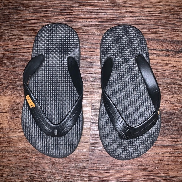 Scott flip flop sandals size‎ 10/11c - Picture 1 of 3
